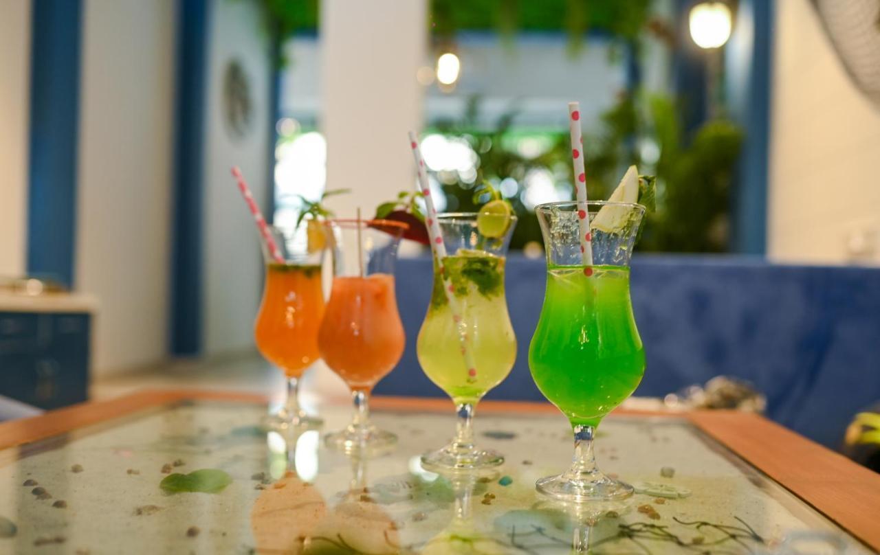 The Voyage - Cafe Hostel Cowork Pune Exteriör bild