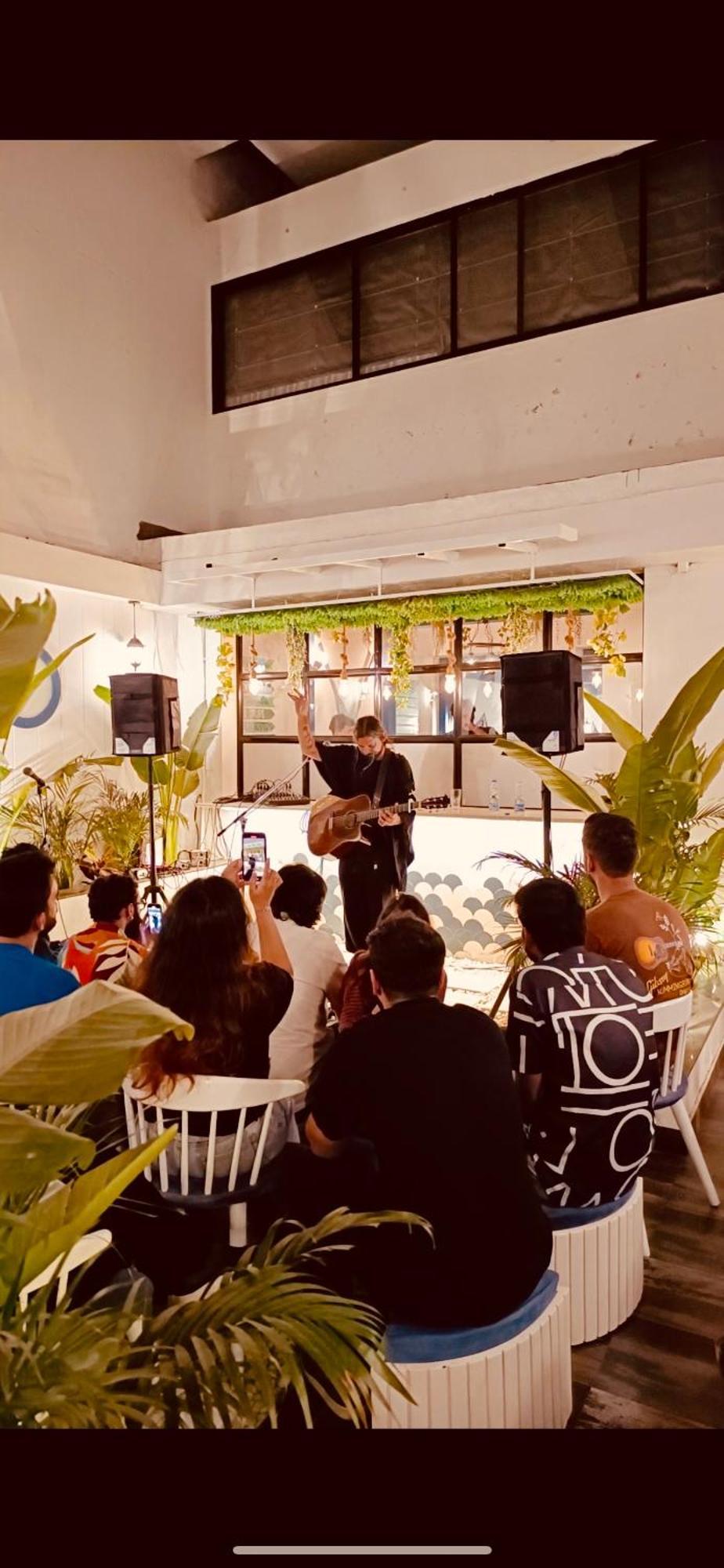 The Voyage - Cafe Hostel Cowork Pune Exteriör bild